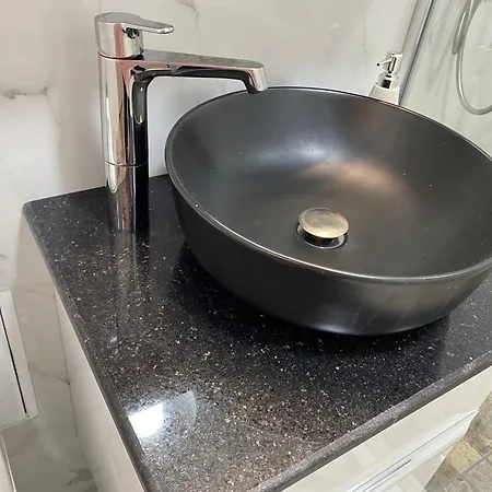 דירה Luxury In Victoriei Bulevard בוקרשט