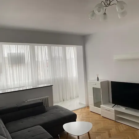 Luxury In Victoriei Bulevard Apartment Bucharest