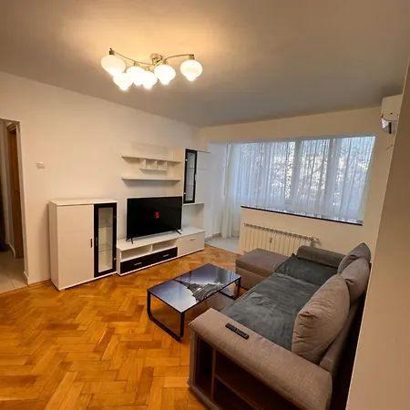 Luxury In Victoriei Bulevard Bucharest